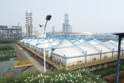 為“碧水藍(lán)天”再添新筆觸，反吊膜新技術(shù)治理廢氣獲成功
